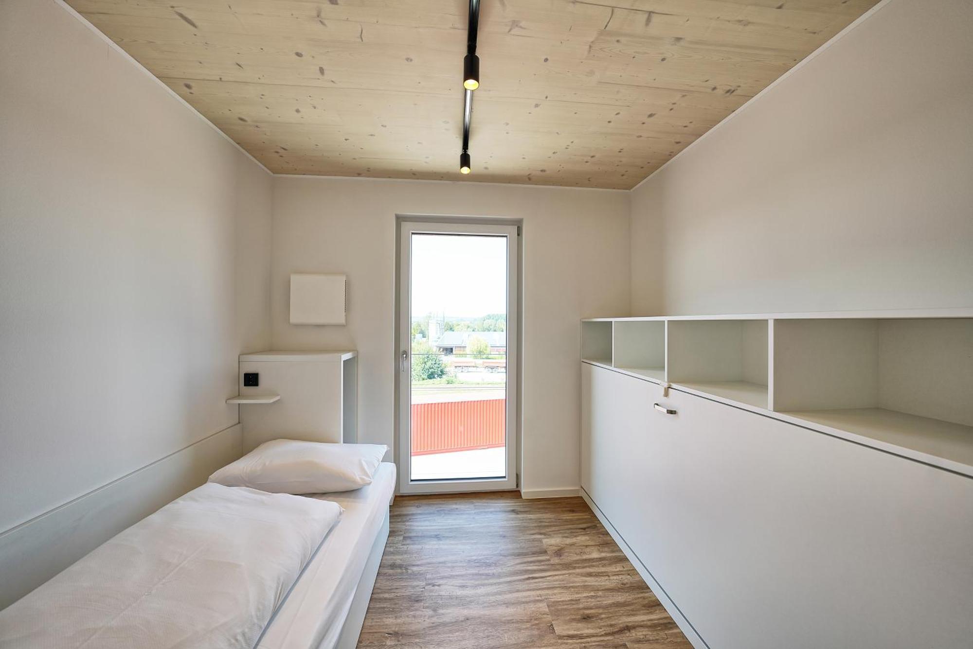 Aparthotel Timber One Boardinghouse Dorfen Zewnętrze zdjęcie