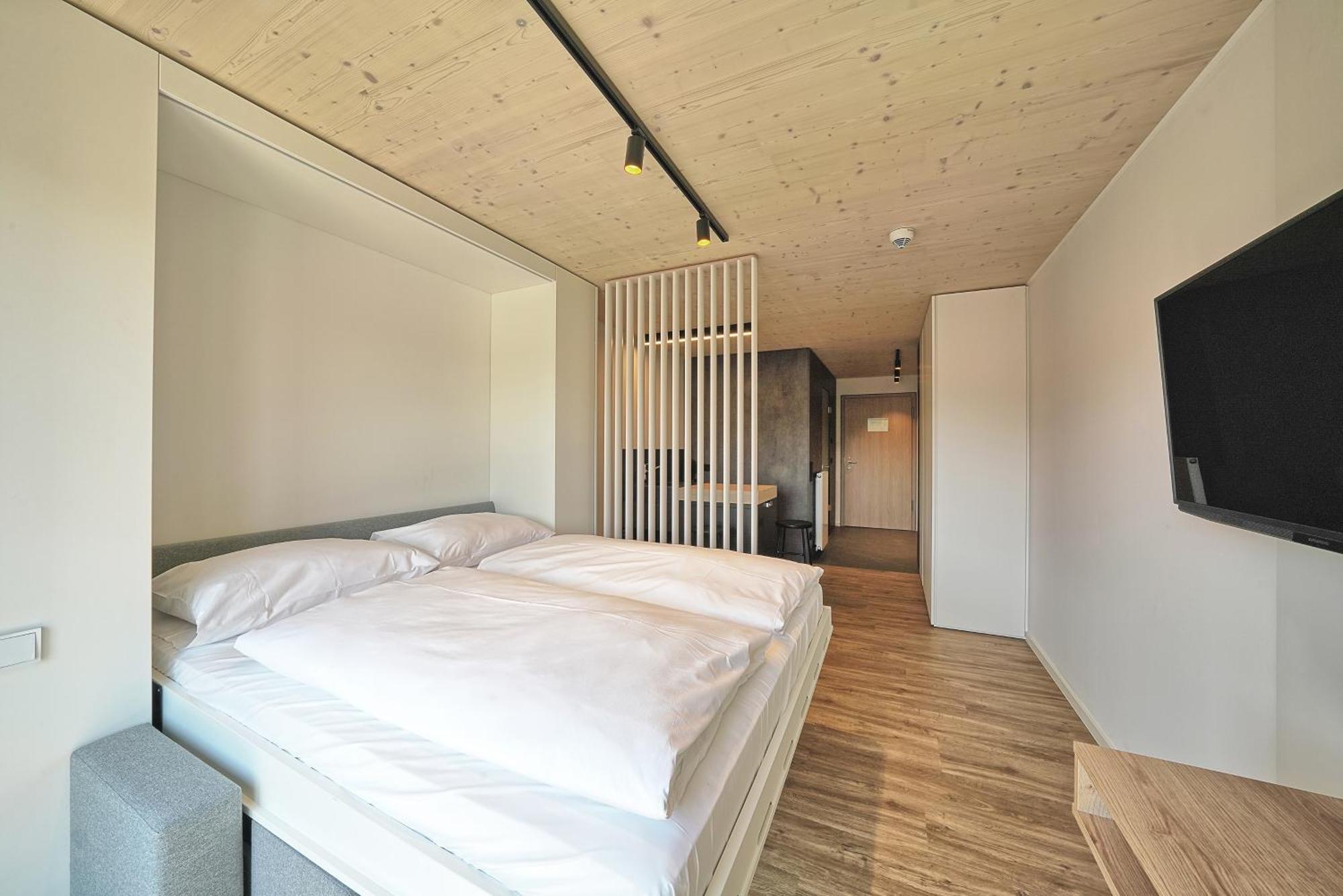 Aparthotel Timber One Boardinghouse Dorfen Zewnętrze zdjęcie